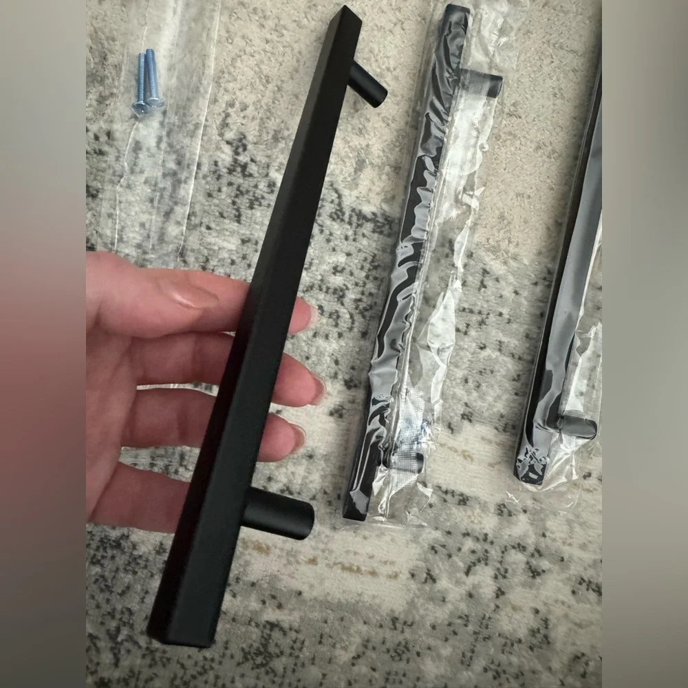 🆕 Bundle of 3 Amazon Ravinte matte black cabinet pulls